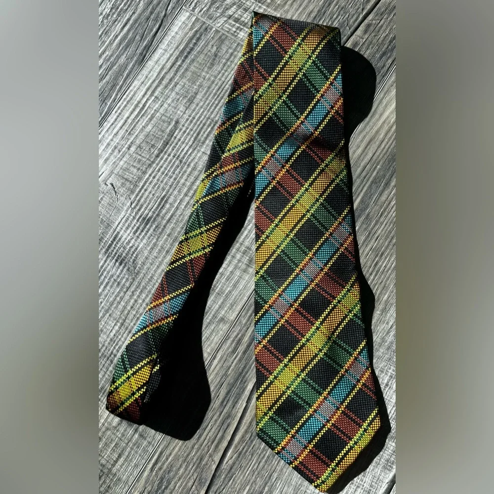 Burberry black label tie